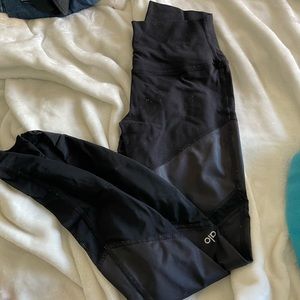 Alo yoga leggings